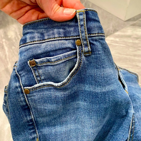 Articles of Society, stretchy cropped skinny jeans, 25 - Picture 11 of 13